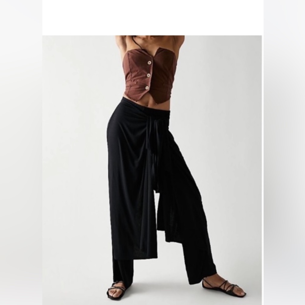 FREE PEOPLE Convertible On- Piece Black Wrap Pants,  M EXCELLENT!